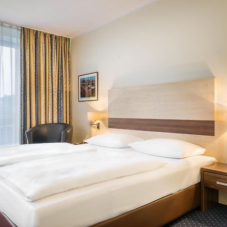 Hotel Mariella Köln Ngoại thất bức ảnh