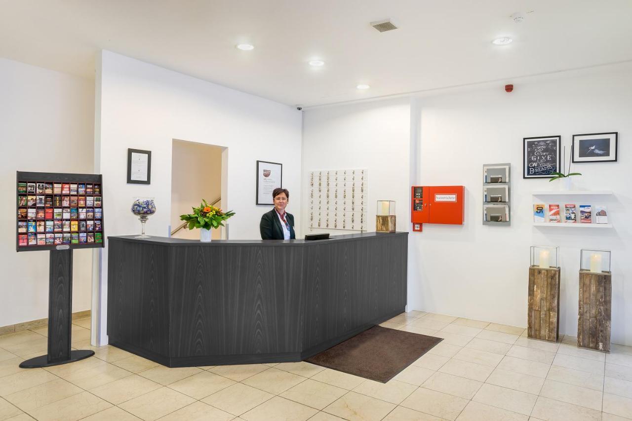 Hotel Mariella Köln Ngoại thất bức ảnh
