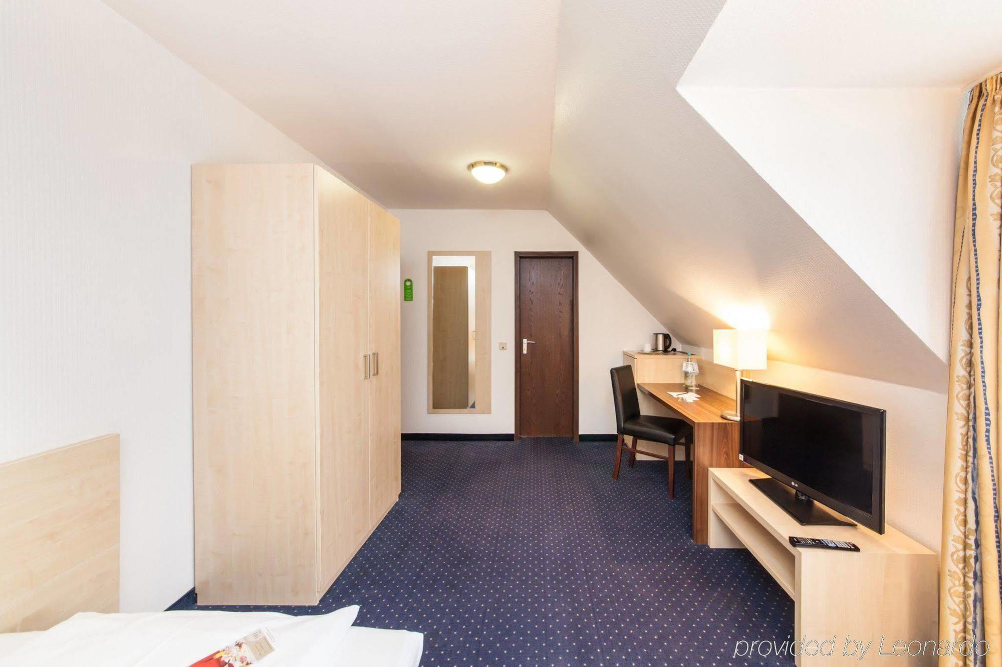 Hotel Mariella Köln Ngoại thất bức ảnh