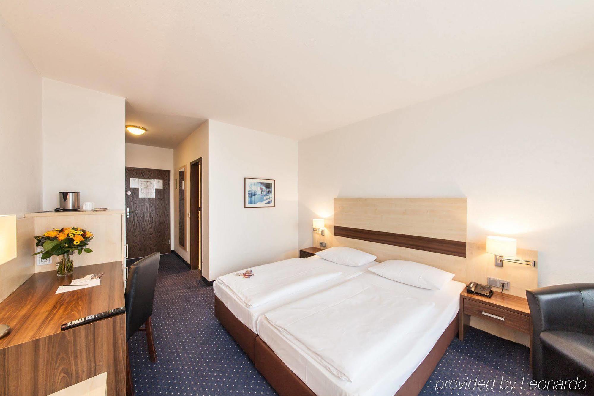 Hotel Mariella Köln Ngoại thất bức ảnh